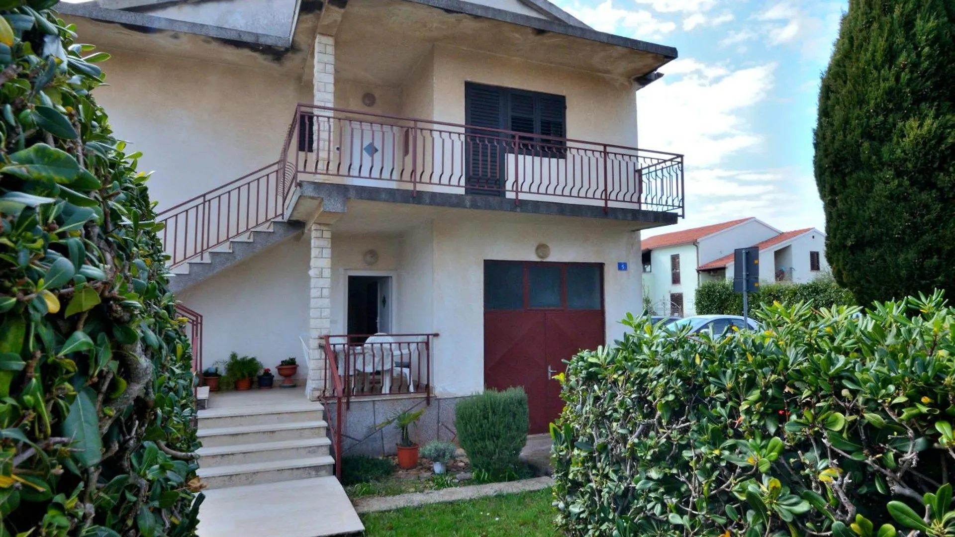 Apartments Nada Умаг
